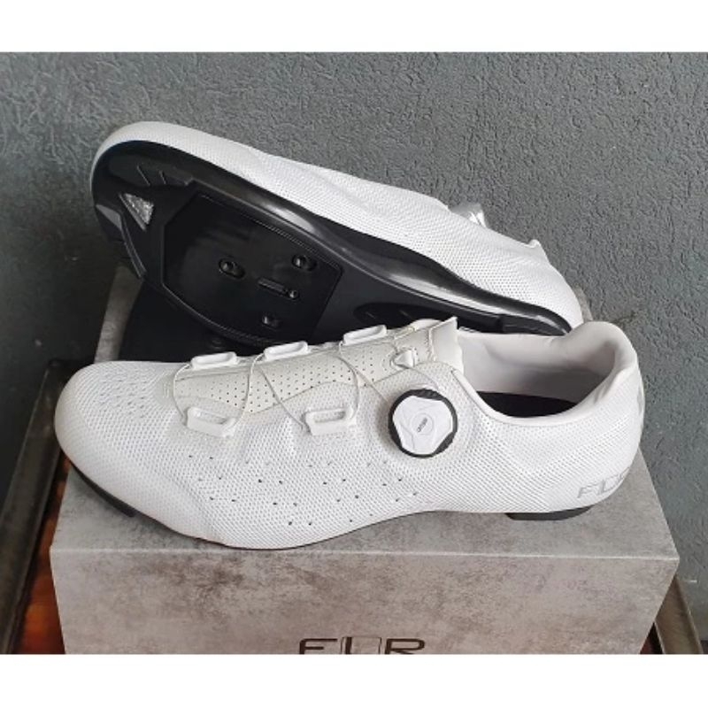 Sepatu FLR F-11 Knit Road Shoes White