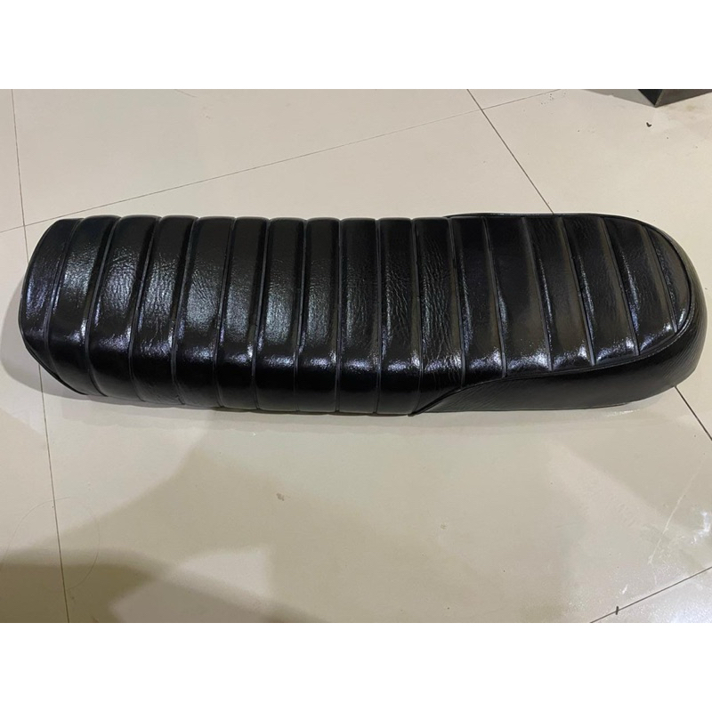 jok sadel custom Kawasaki w175