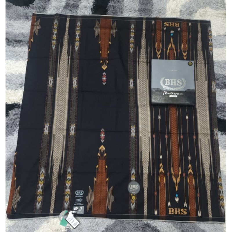 sarung BHS masterpiece SIF hitam