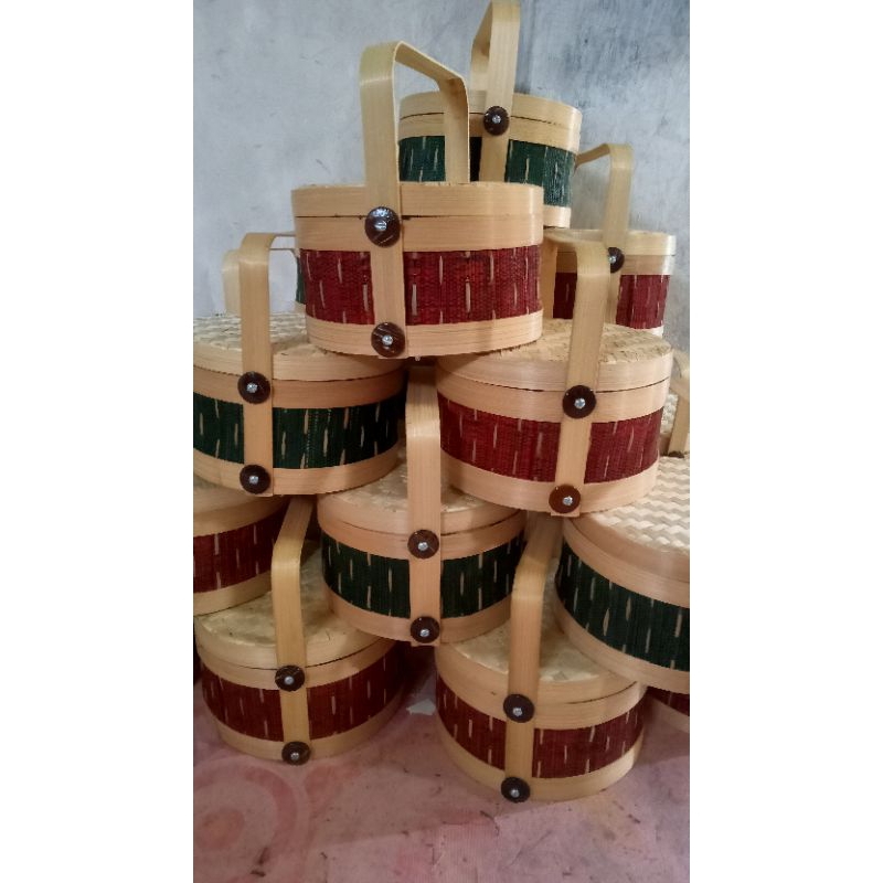 

Parsel lebaran anyaman biji padi dm20cm