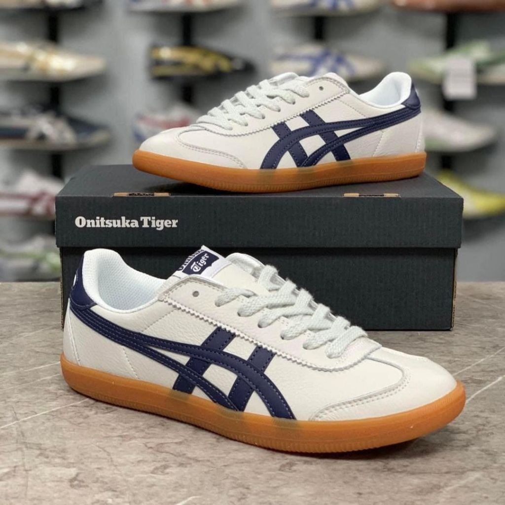 ORIGINAL....sepatu onitsuka tokuten premium quality bnib