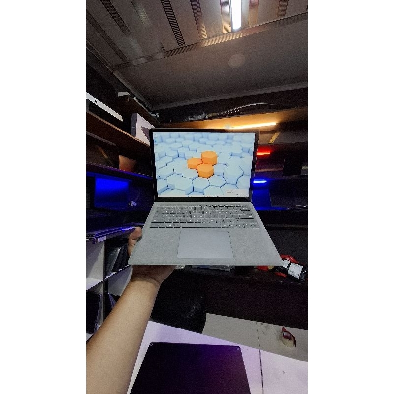 microsoft Surface Laptop 3 Core i7 Gen 10Th Ram 16 Ssd 512 Touchscreen 2K