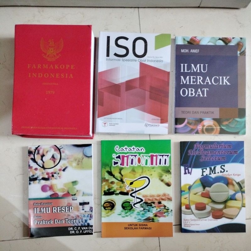 6 Buku paket untuk SMK kefarmasian