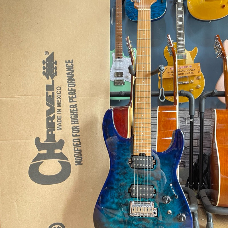 Gitar Charvel Pro Mod 24 DK24 Caramelized Maple Fretboard in Chlorine Burst