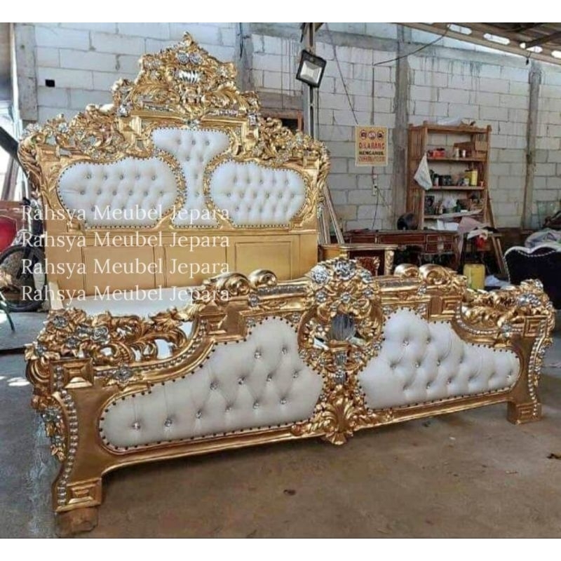 divan ukir Jepara divan jati ukir (DP pesan)