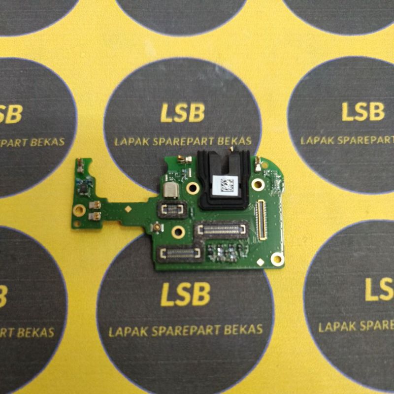 FLEXIBLE PBA HANDSFREE/MIC REALME ORIGINAL BEKAS