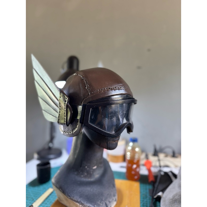 helm gundala + kneepad