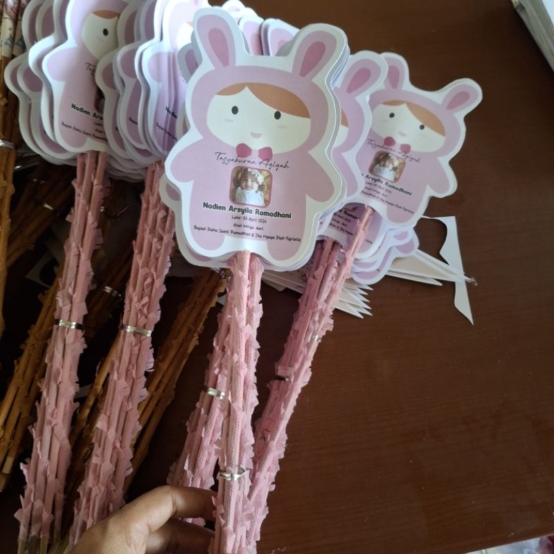 bendera aqiqah karakter kelinci