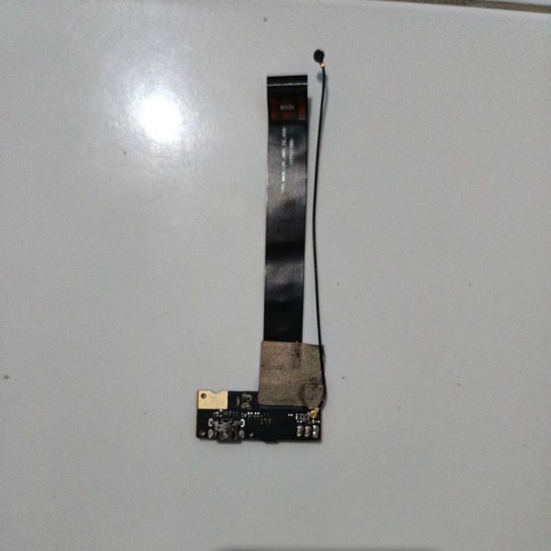 Flexi conektor cas hotwav m5 orian