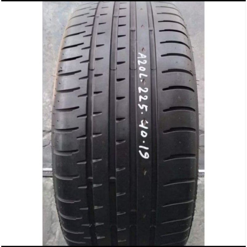 Ban Mobil Copotan Ring 19 Merek Accelera 225/40 Ring 19
