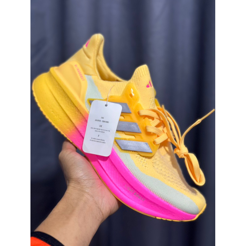 Sepatu Running Wanita Adidas Ultraboost 5 "Yellow Pink"