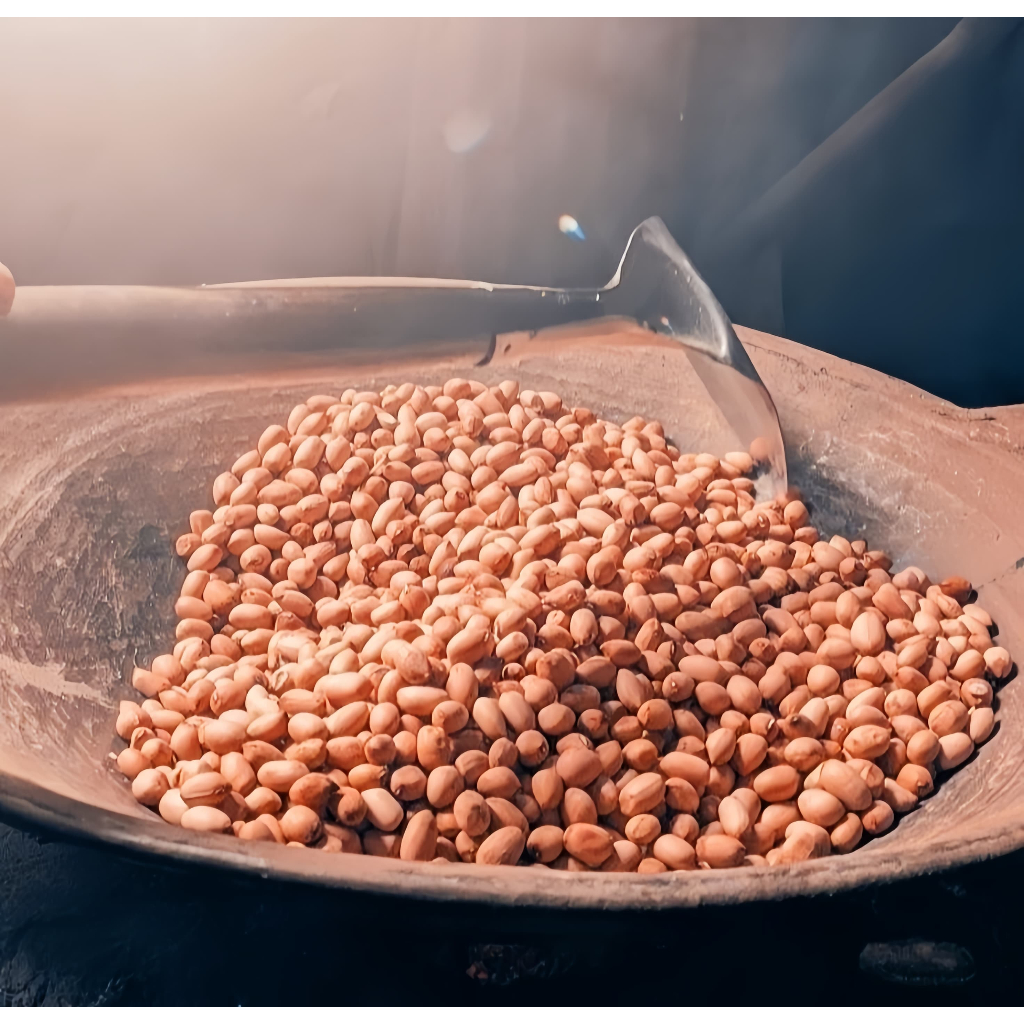 

KACANG TANAH KUPAS MENTAH 1000 GRAM