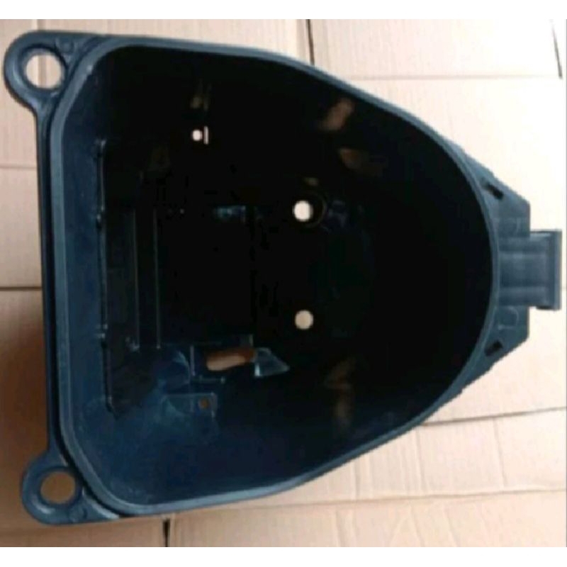 BOX BAGASI ATAU BOX HELM KARISMA/ SUPRA X 125/ BARANG ORIGINAL COPOTAN