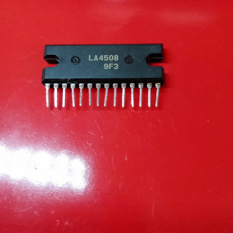 IC LA 4508