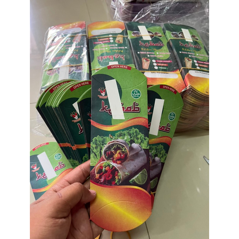 

100 pcs kertas kebab/kemasan kebab/dus kebab/wadah kebab