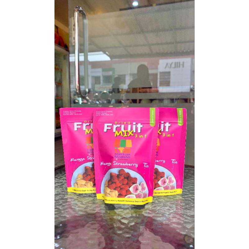 

Mix dried fruit // keripik buah 3in1