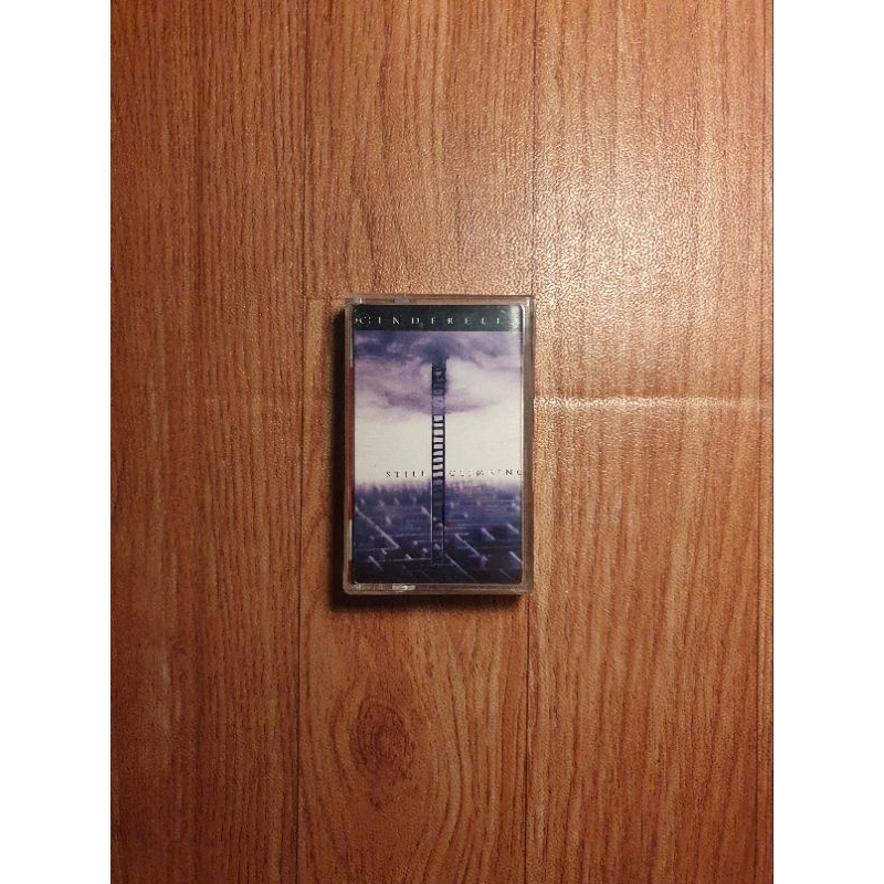 Kaset Pita Cinderella - Still Climbing ( Original )