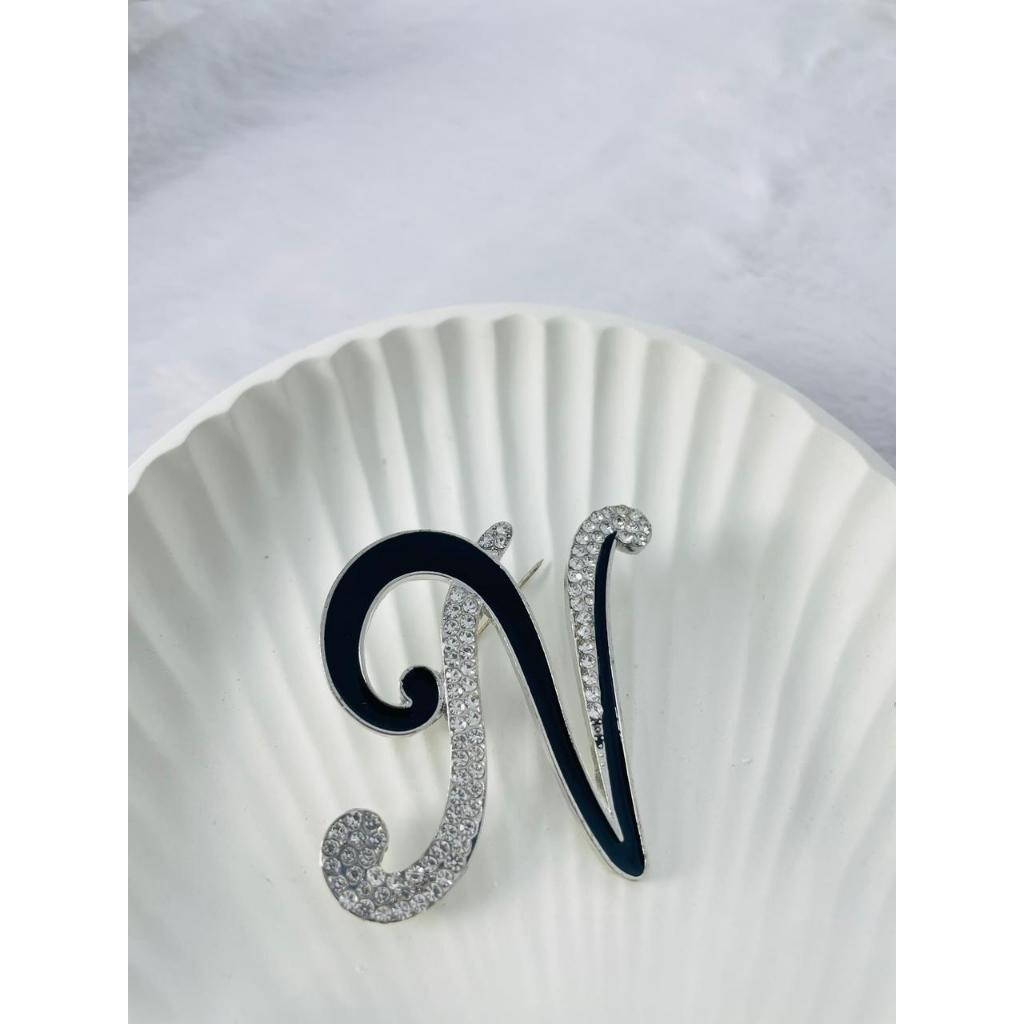 Long. BROS HIJAB | PIN INISIAL HURUF LP-W-06