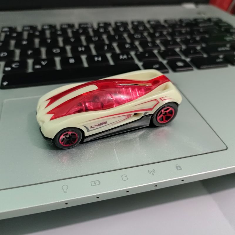 Hot Wheels Loose tanpa kemasan Metaloid Meteor Mayhem 2007