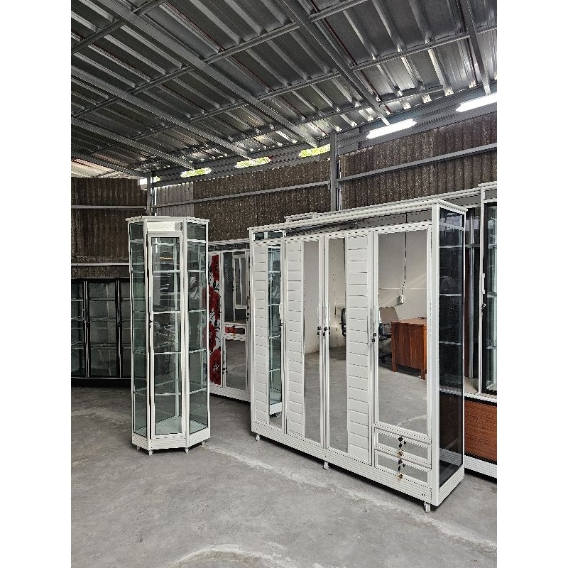 ALMARI PAKAIAN KACA ALUMINIUM PINTU 4