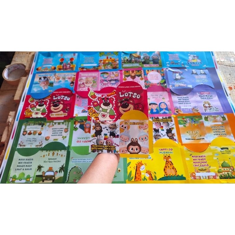 

amplop lebaran medium 1000 lembar