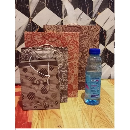 

50 paperbag sovenir semua ukuran/paperbag hajatan isi 50 pcs/tas kertas serbaguna