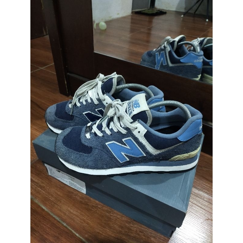 NB 574 navy ocean blue preloved