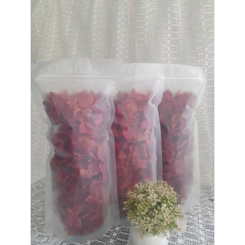 

Kripik Ubi Ungu Manis 250g (manis, renyah)
