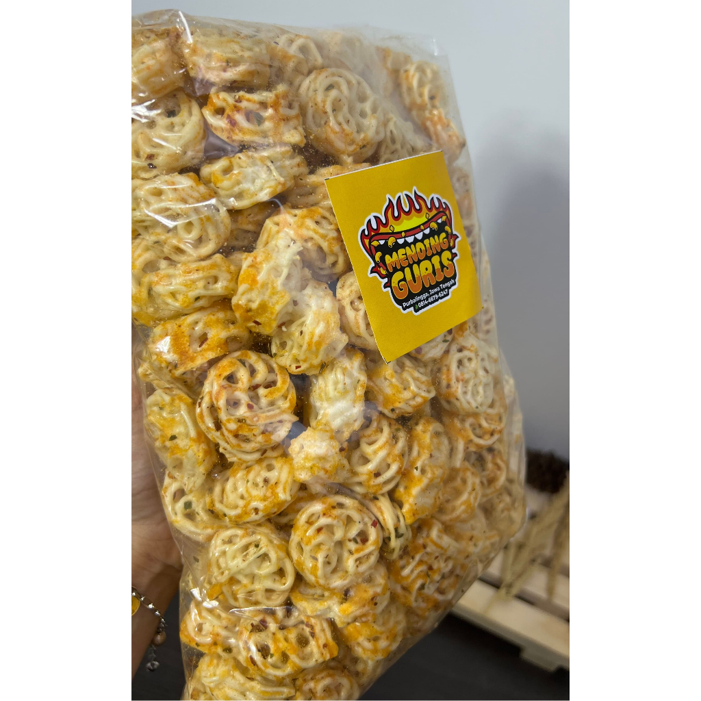 

Makanan ringan Cemilan Seblak Kering Pedas Daun Jeruk super jajanan snack makanan ringan