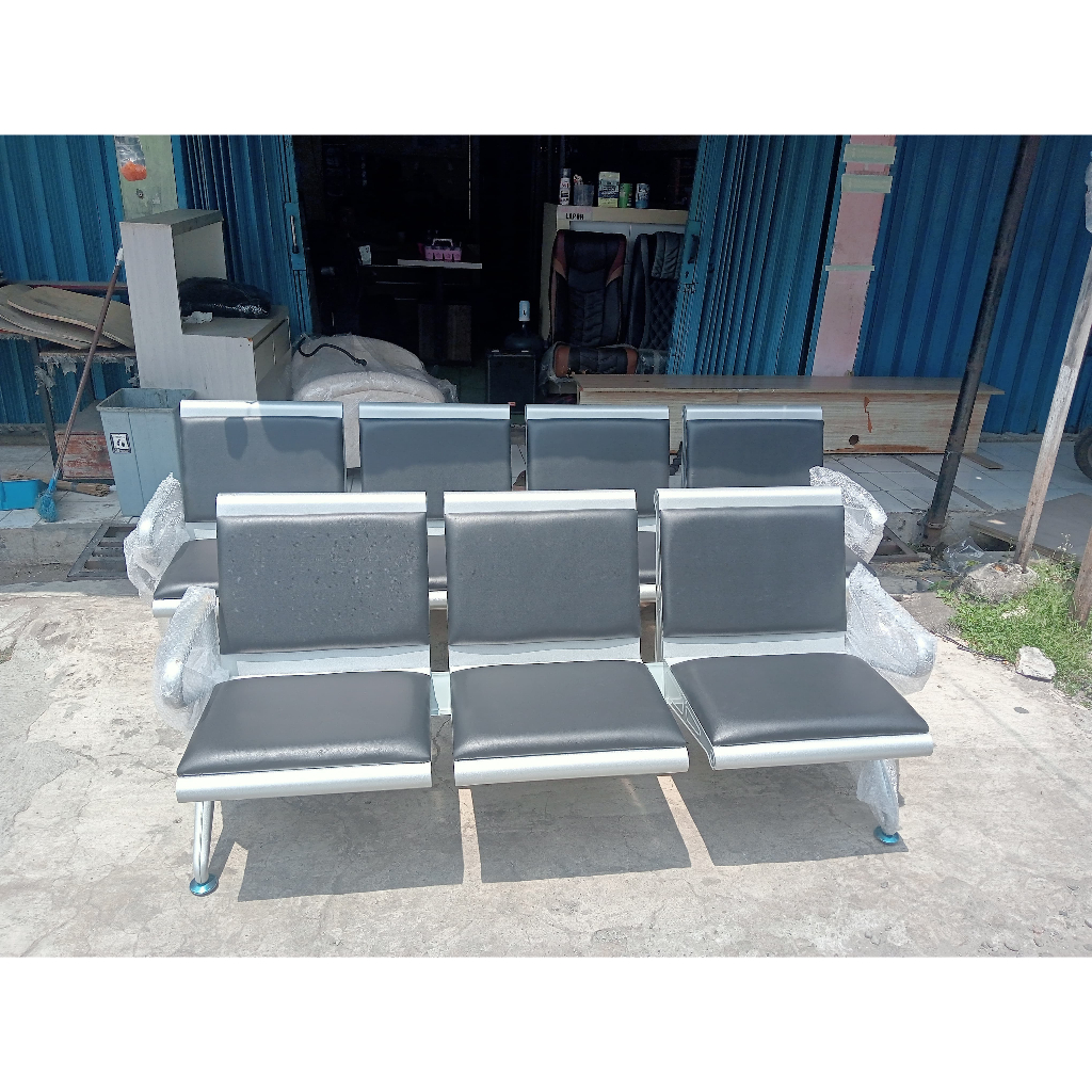 Pabrik Furniture Pabrik  || Castem Kursi bandara VIP 3 dan 4 dudukan bisa castem warna ,kota bekasi 