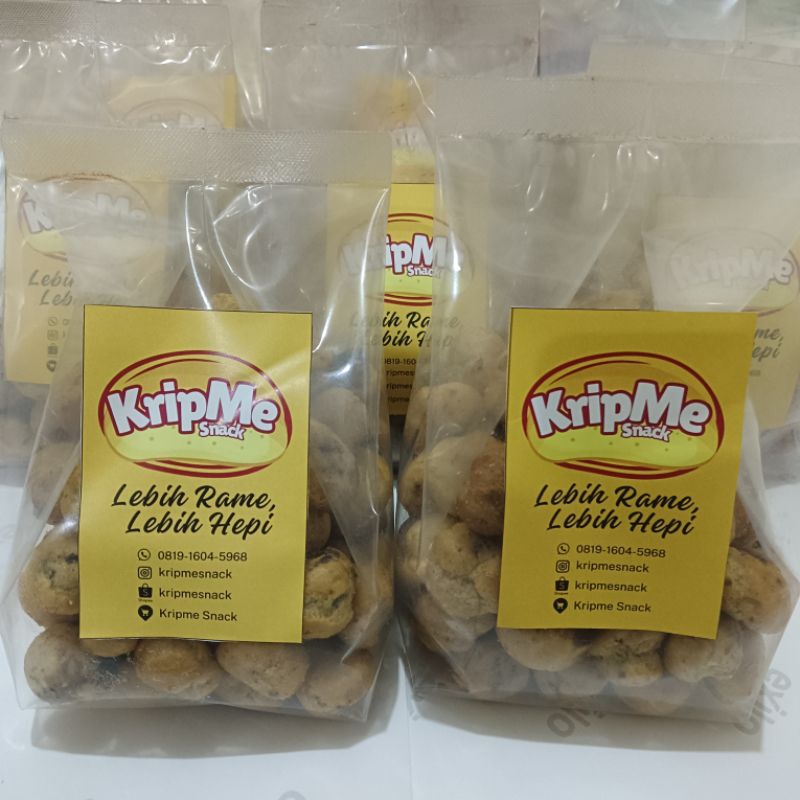 

KripMe Snack Jual Soes Coklat Lumer (200 gr), Soes Coklat Kiloan, Soes Coklat Enak, Kue Sues Kering Premium