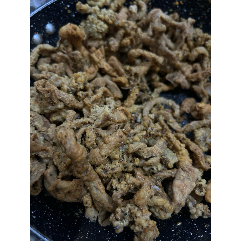 kripik usus daun jeruk pedas 1/2kg