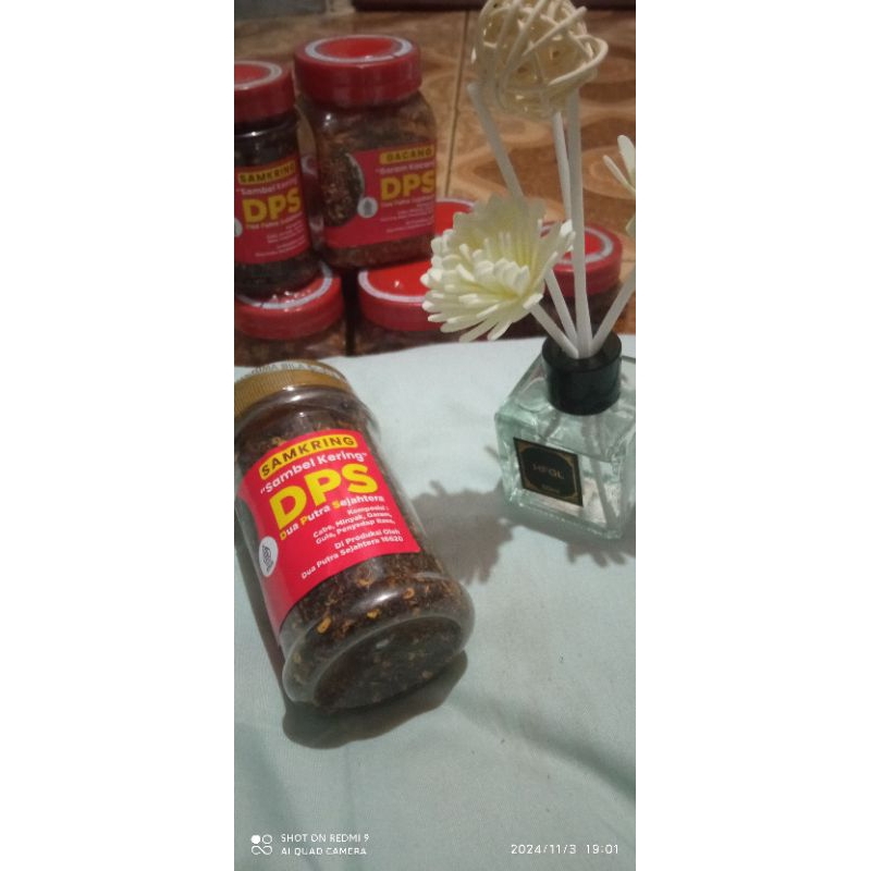 

Samkring (sambel kering)