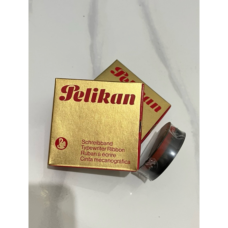Pita mesin tik pelikan black red