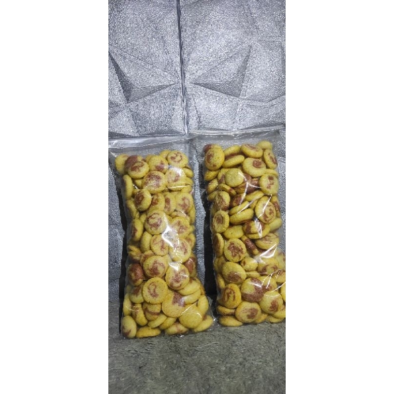 

Otok Owo Cemilan Manis Gurih Renyah Khas Sunda 250 Gram