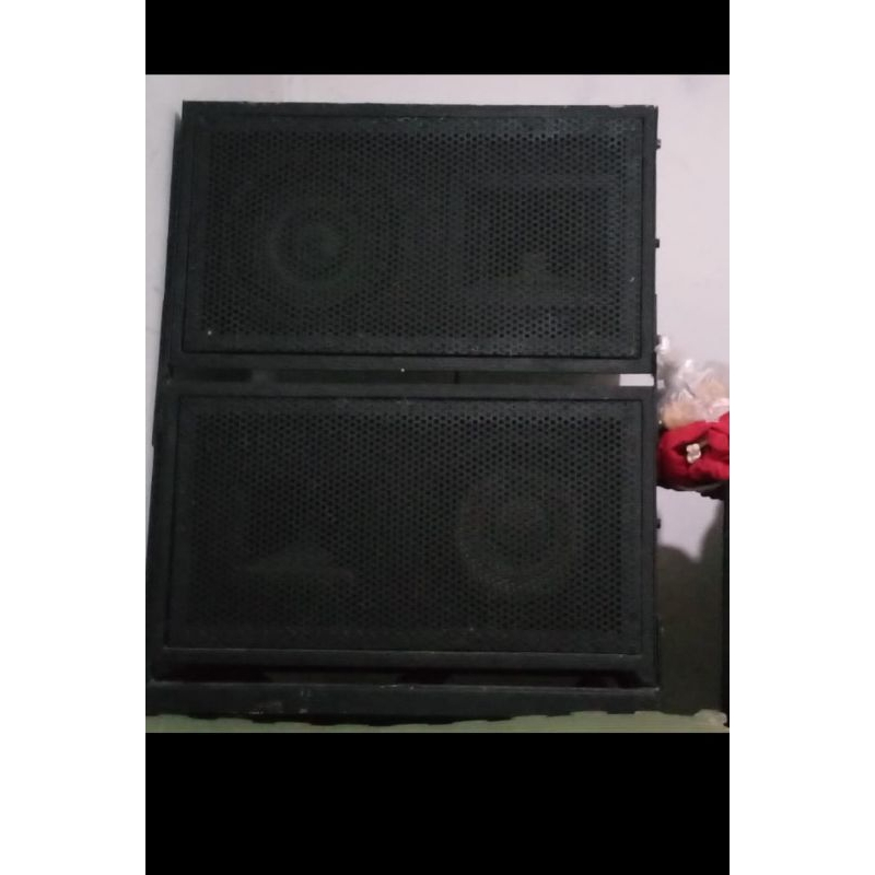Line Array / Speaker Line Array