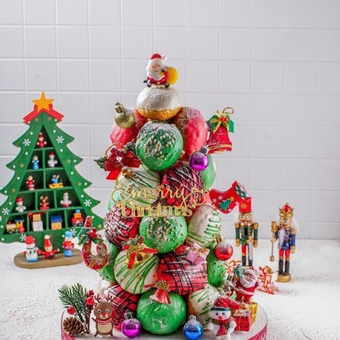 

Donat Tower Xmas Edition/Natal/Hampers/Christmas/Natal 2024