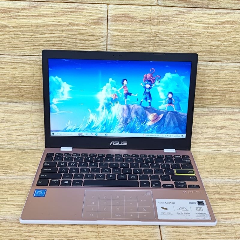 Notebook 2nd ASUS VivoBook E210MA Celeron N4020 Ram 4GB SSD 256GB HD