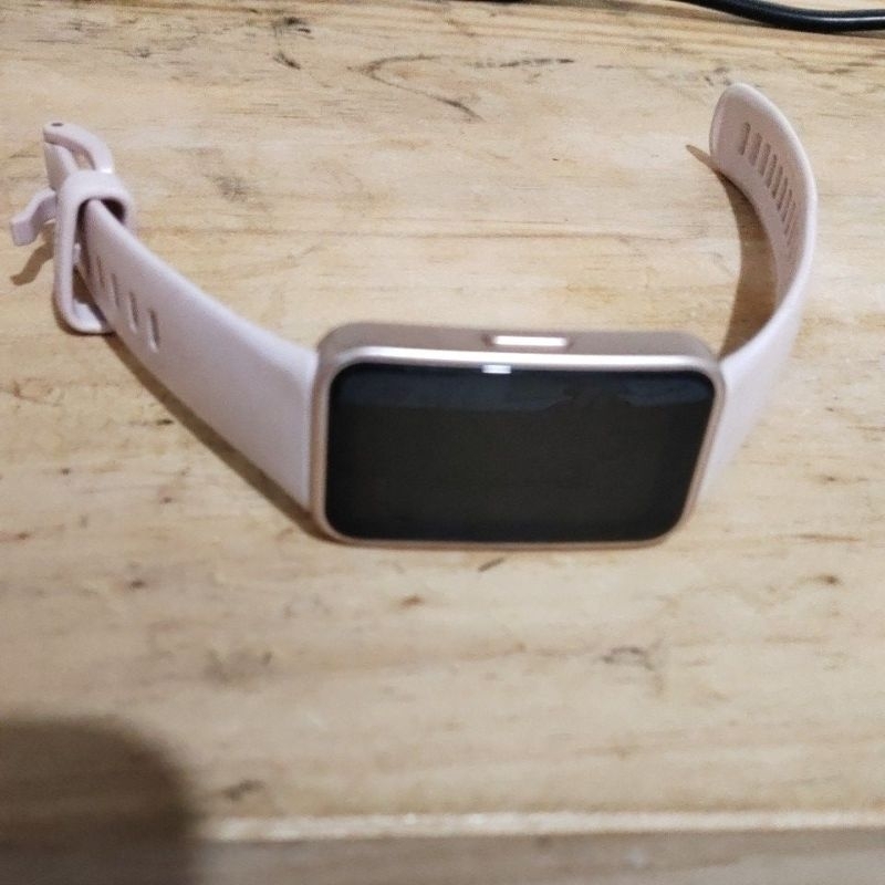 PRELOVED HUAWEI BAND 8
