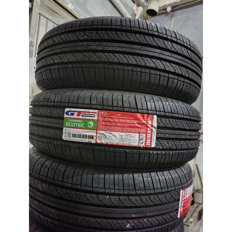 Ban gt radial champiro ecotec 205/65 R15 (ban innova,panther)