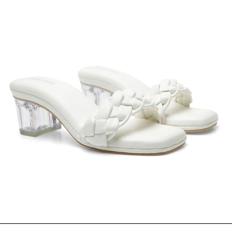 [PRELOVED] Syera Block Heels