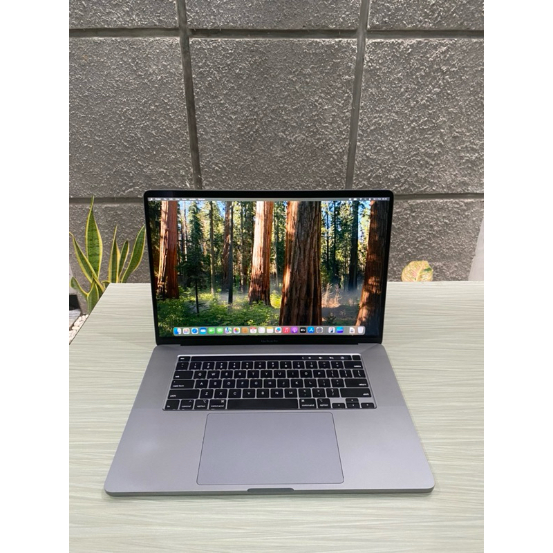 MacBook Pro 2019 16” i9 16/1Tb