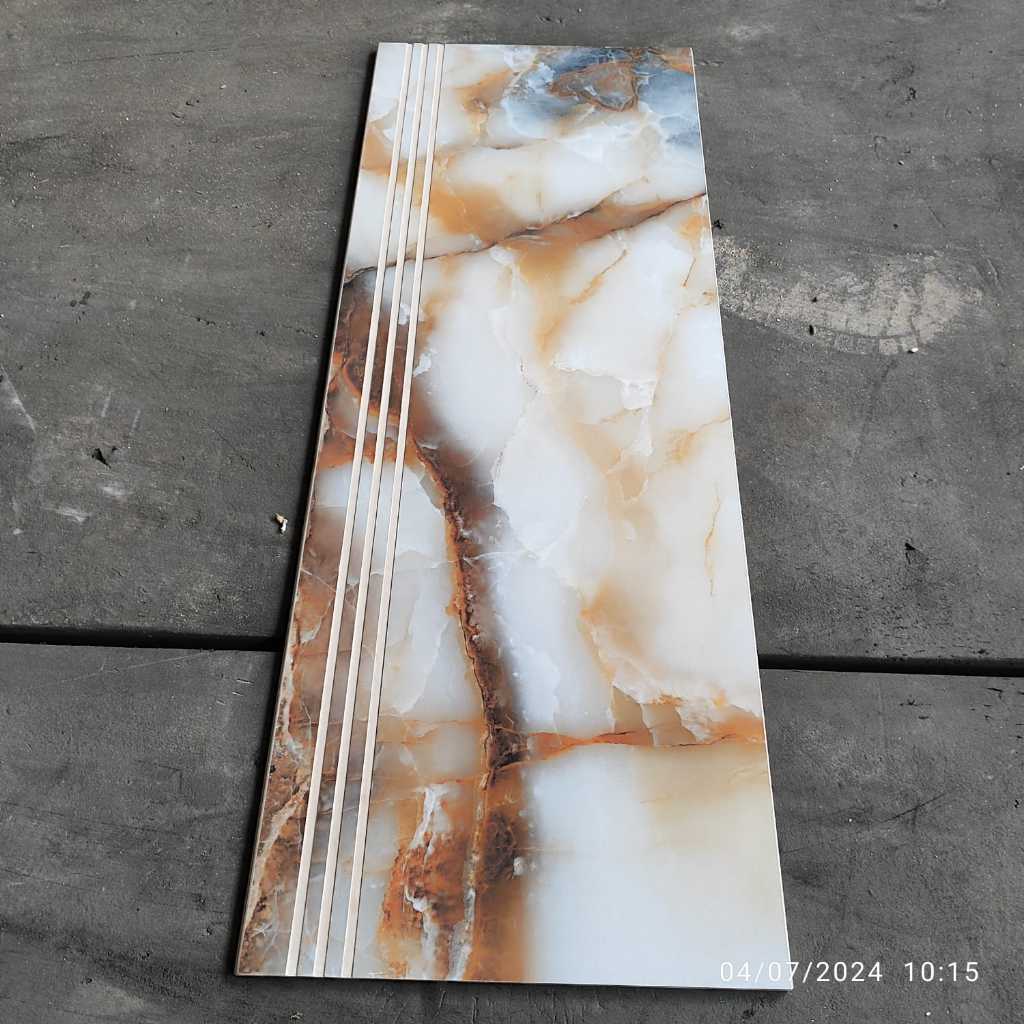 Granit Tangga 30x80 corak marmer glossy CVO