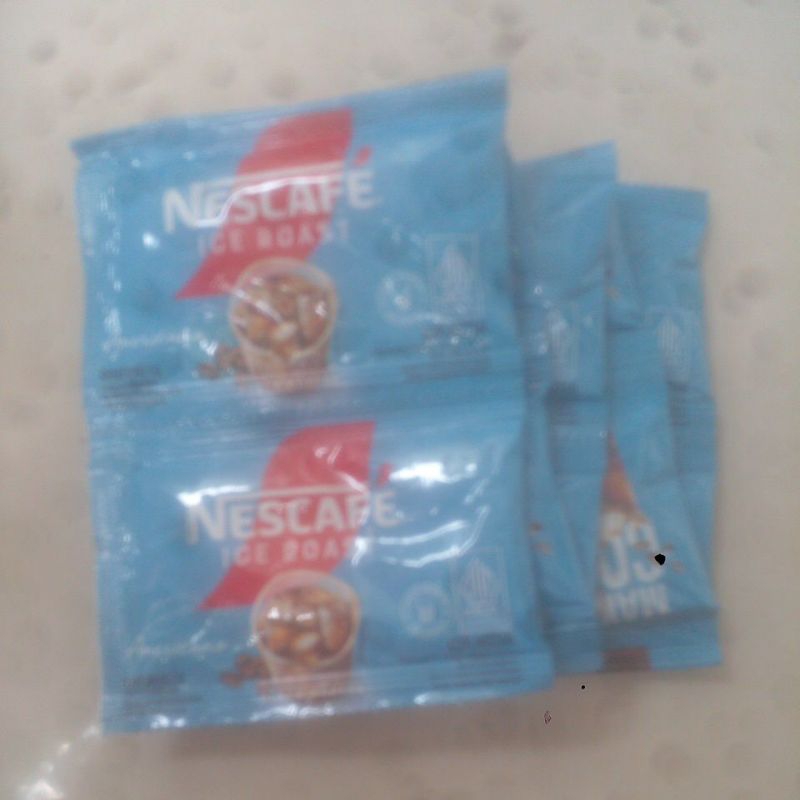 

nescafe ice roast kopi saja 2gram x10 pcs kopi nescafe es