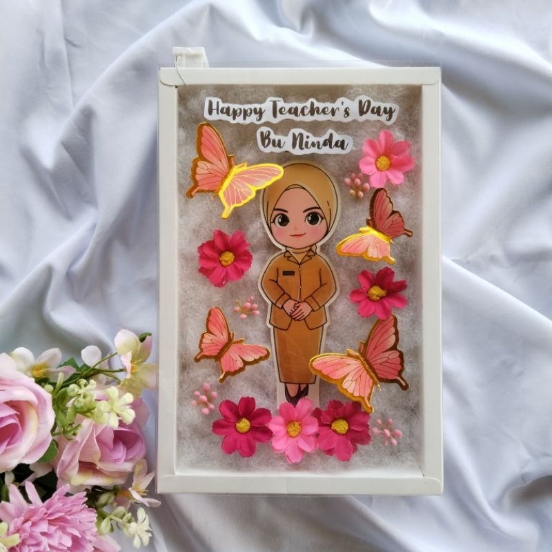 

Akrilik Giftbox LED Selamat Hari Guru. Buket Hari Guru