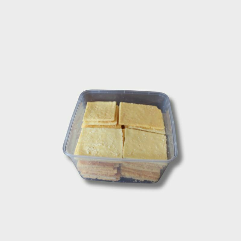 

Keripik Brownies Coklat Putih Topping Keju 400 gram