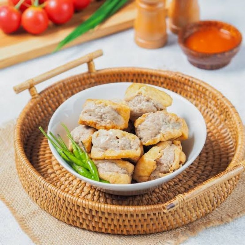 

Tahu bakso Ayam idola FROZEN FOOD isi 10 pcs