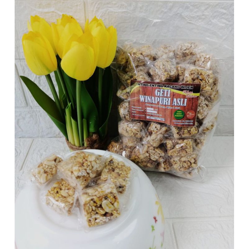 

Enting Enting Kacang Wijen Khas Blitar Netto: 500 gram