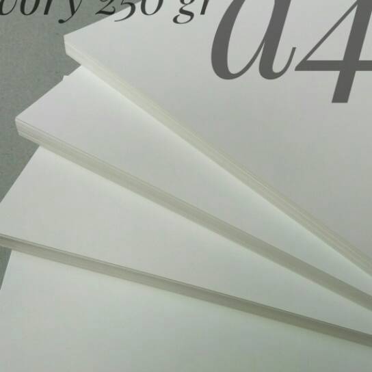

Mega 5 Lembar Kes Ivory 25 Gsm Uk A4 21 cm X 297 cm