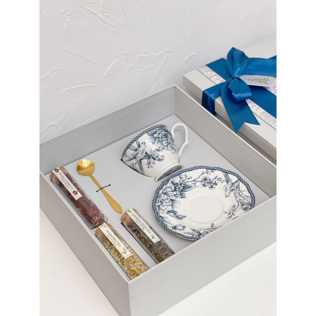 

Christmas Hampers | Gift Set | Hampers Natal | Cookies | Tea | Coffee - Once Upon a Time